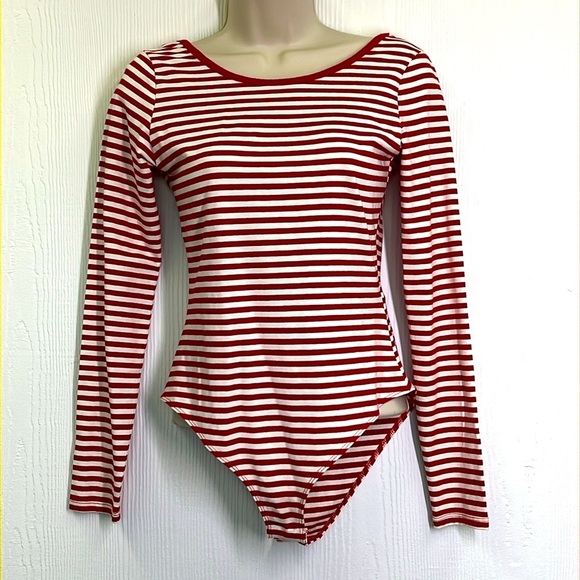 H&M - Red And White Stripe Low Criss Cross Back Long Sleeve Bodysuit Size Small - Picture 3 of 10